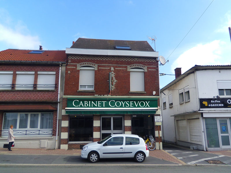 LENS (62) murs loués par café-débit de boissons