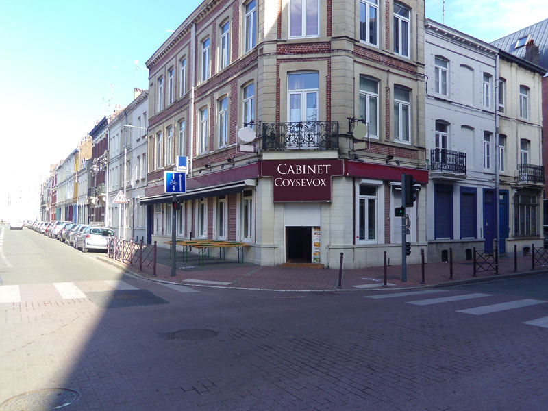 LILLE (59) murs de 200m² loués par bar-livence IV-brasserie