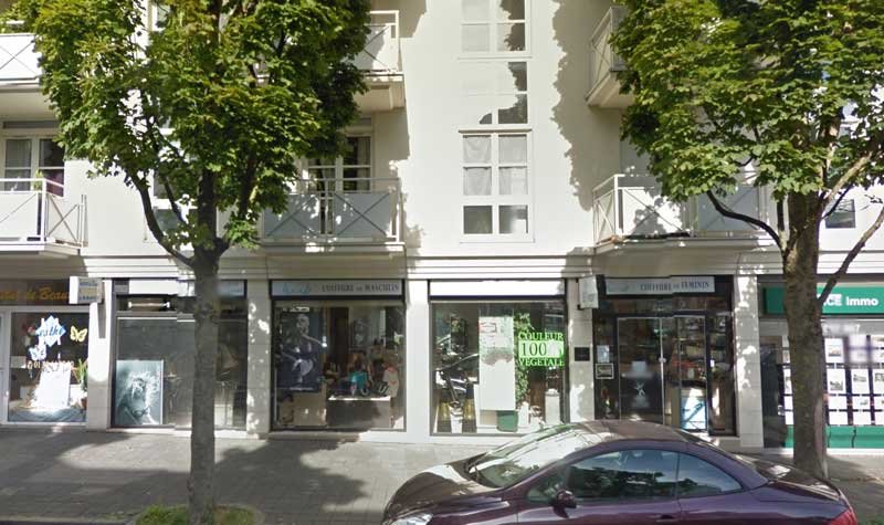 MONTIGNY-LE-BRETONNEUX (78) murs de salon de coiffure de 97m²