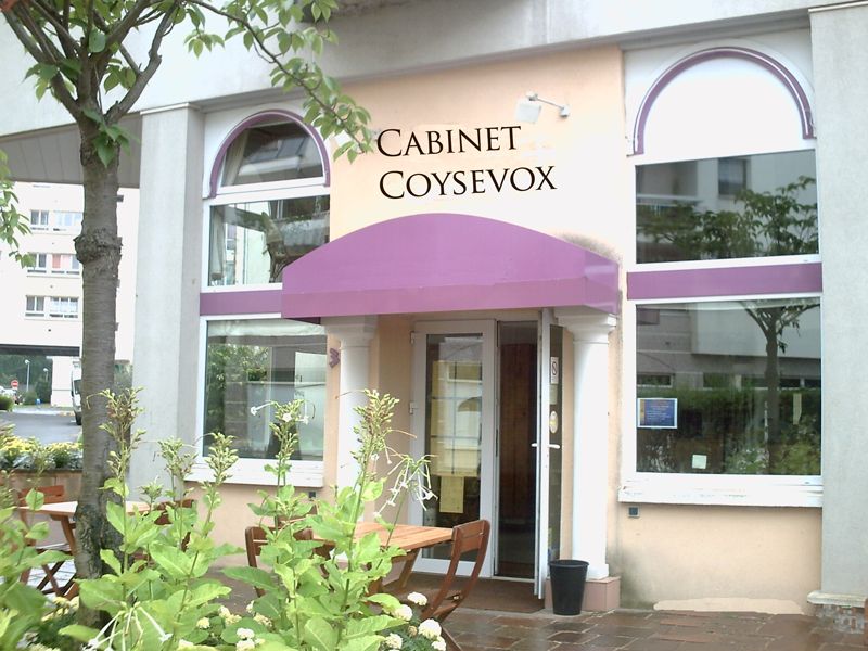 FRANCONVILLE (95) murs de 81m² occupés par restaurant-crêperie