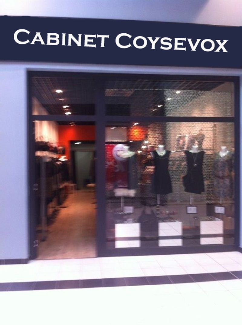 AMNEVILLE (57) murs de 62m² occupés par commerce de prêt-à-porter 