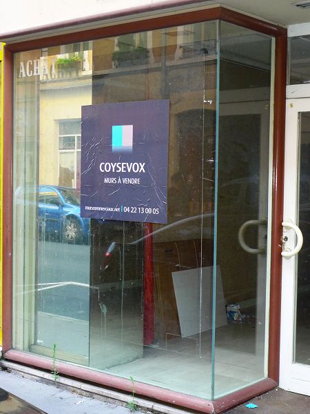 LYON (69006) murs libres boutique 41 m² avec mezzanine 15 m²