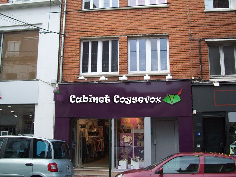 LENS (62) murs de boutique de 145 m² loués par enseigne nationale de prêt-à-porter