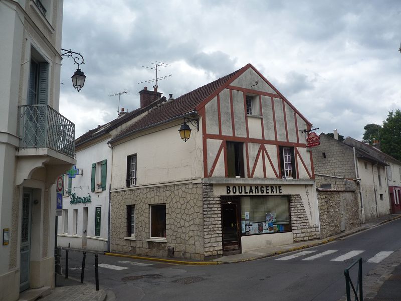 ASNIERES-SUR-OISE (95) place de l'église - murs de boulangerie + appartement