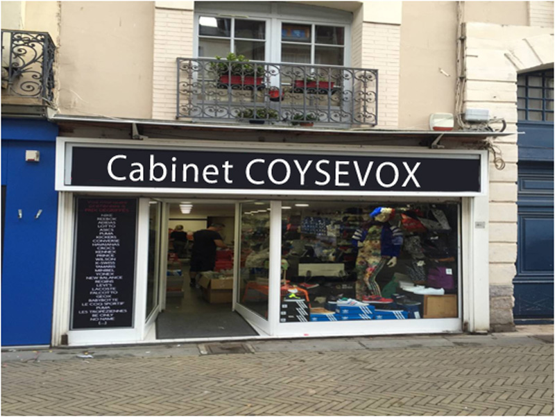 DIEPPE (76) Emplacement n°1 : murs R+1 occupés par commerce de chaussure