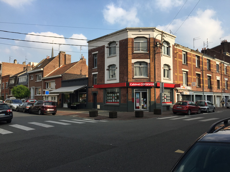 MARCQ-EN-BAROEUL (59) quartier du croisé laroche murs d'environ 35m² occupés par enseigne immobilière