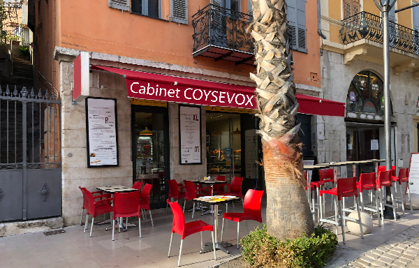 GRASSE (06) emplacement  n°1 : murs de restauration rapide de 50,14 m²