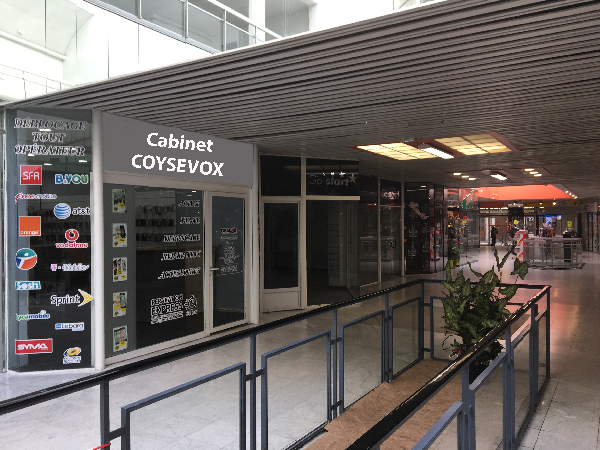 BÉTHUNE (62) : murs de 34m² occupé par commerce de téléphonie, situés dans une galerie marchande de centre ville.